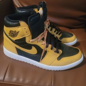 Air Jordan 1 High Pollen Size 14